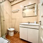 Private Arroios Near Metro And Access Lisboa
